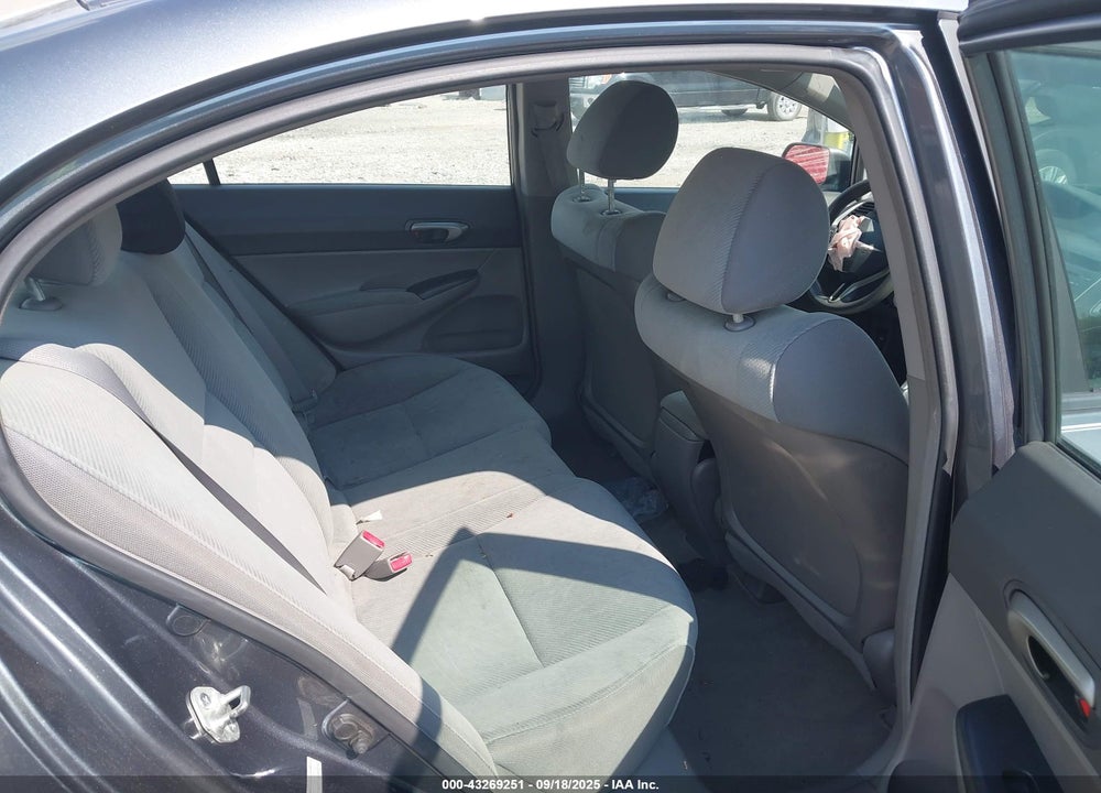 2011 HONDA CIVIC LX VIN: 19XFA1F57BE004413