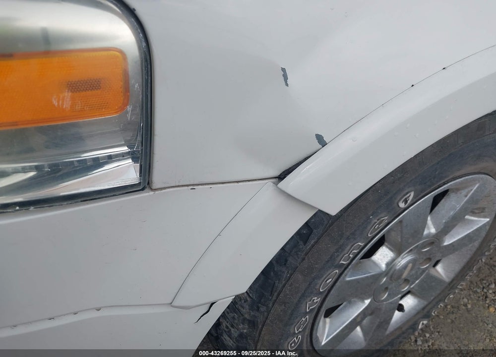 2008 FORD EXPEDITION EL XLT VIN: 1FMFK16528LA38476