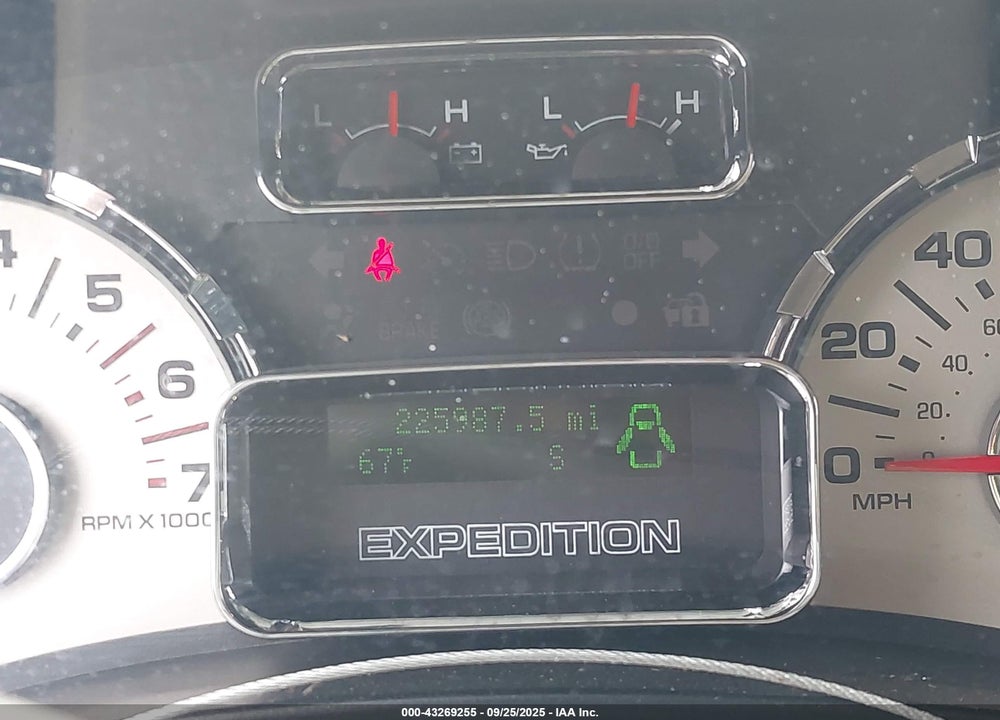 2008 FORD EXPEDITION EL XLT VIN: 1FMFK16528LA38476