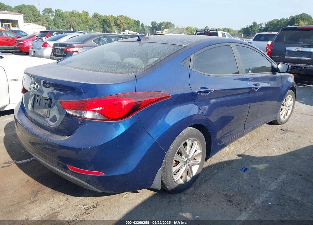 2016 HYUNDAI ELANTRA VIN: 5NPDH4AE7GH734546