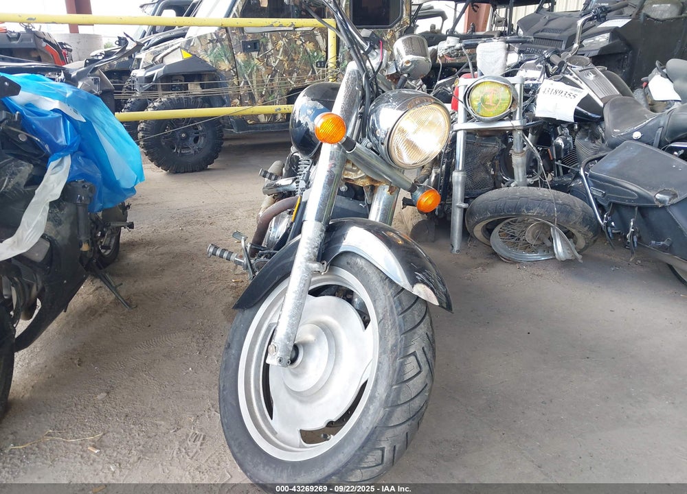 2004 HONDA VT1100 C2 VIN: 1HFSC43044A403777