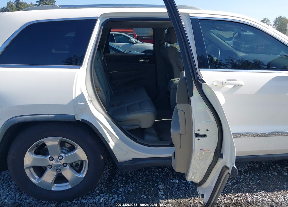 2011 JEEP GRAND CHEROKEE VIN: 1J4RR4GT7BC610350