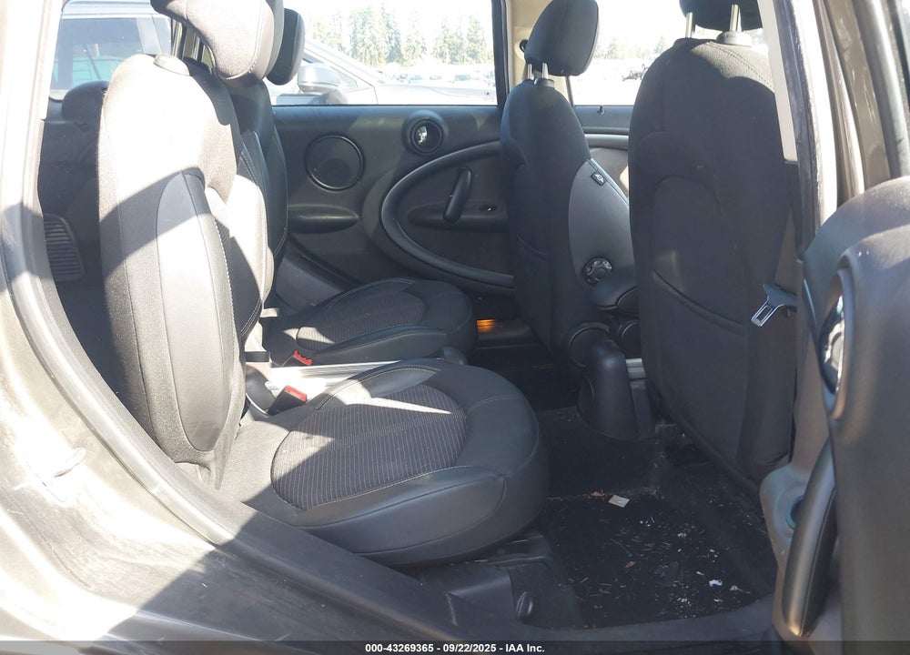 2011 MINI COOPER S COUNTRYMAN VIN: WMWZC5C51BWM11262