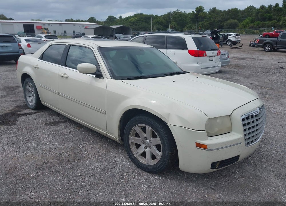 2006 CHRYSLER 300 TOURING VIN: 2C3KA53GX6H510456