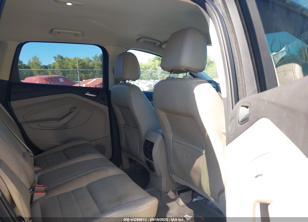 2015 FORD ESCAPE SE VIN: 1FMCU9G90FUA30087