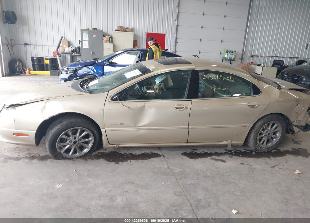 2001 CHRYSLER LHS VIN: 2C3AC56G21H518321