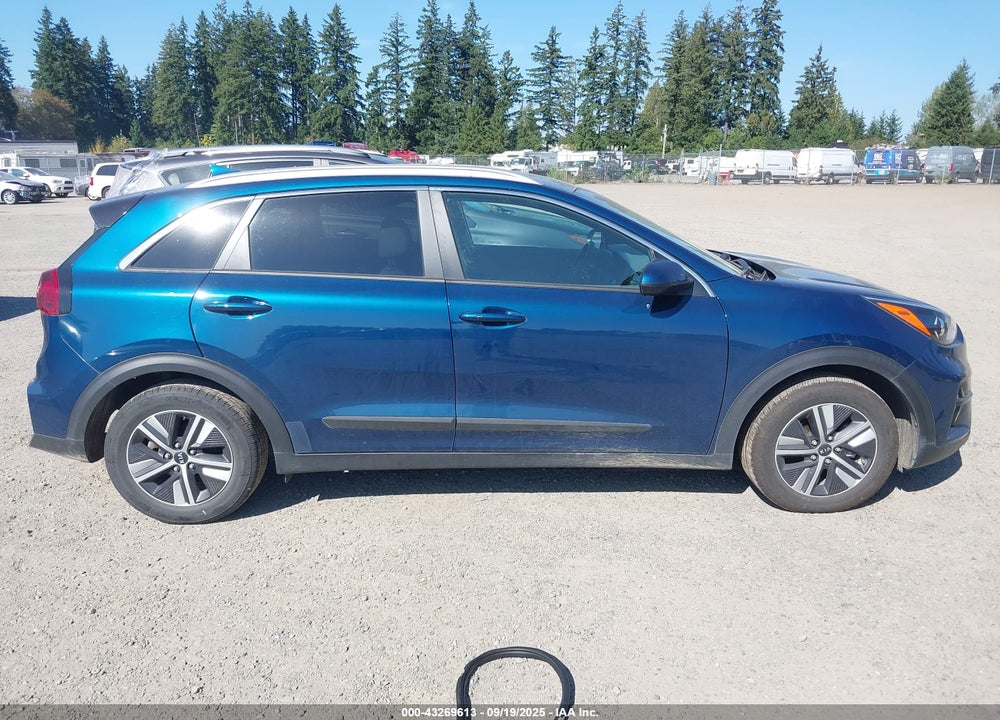 2020 KIA NIRO VIN: KNDCB3LC1L5435129