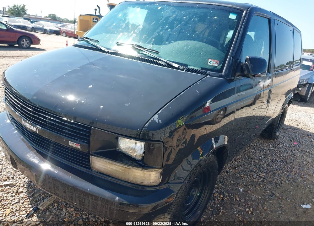 1998 CHEVROLET ASTRO VIN: 1GNDM19W0WB168048