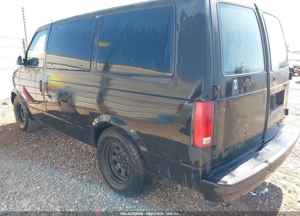 1998 CHEVROLET ASTRO VIN: 1GNDM19W0WB168048