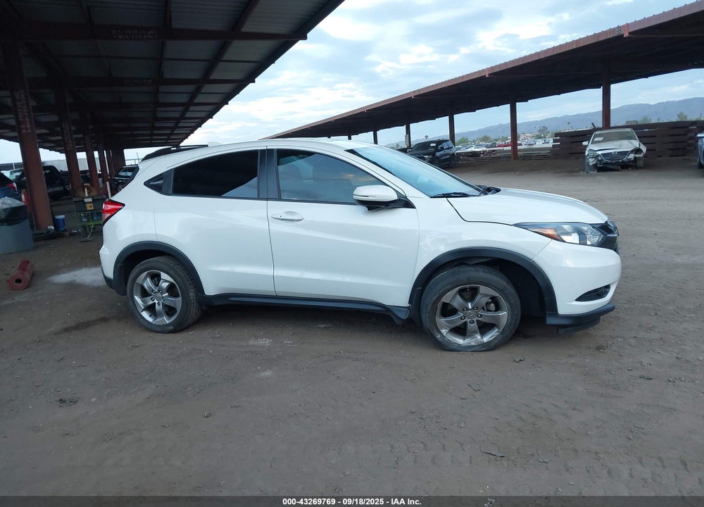 2017 HONDA HR-V VIN: 3CZRU5H57HM722240