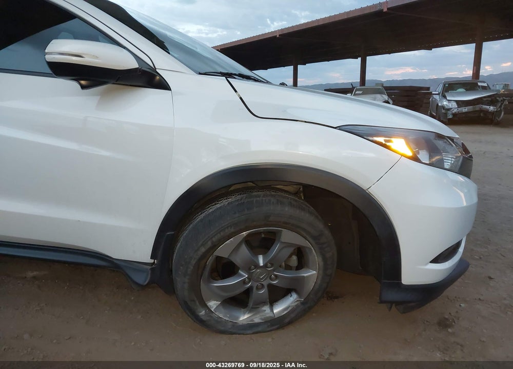 2017 HONDA HR-V VIN: 3CZRU5H57HM722240
