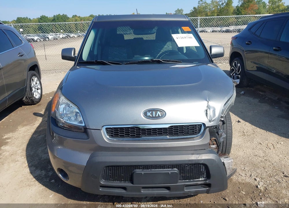 2011 KIA SOUL VIN: KNDJT2A23B7288422