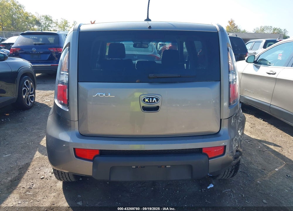 2011 KIA SOUL VIN: KNDJT2A23B7288422