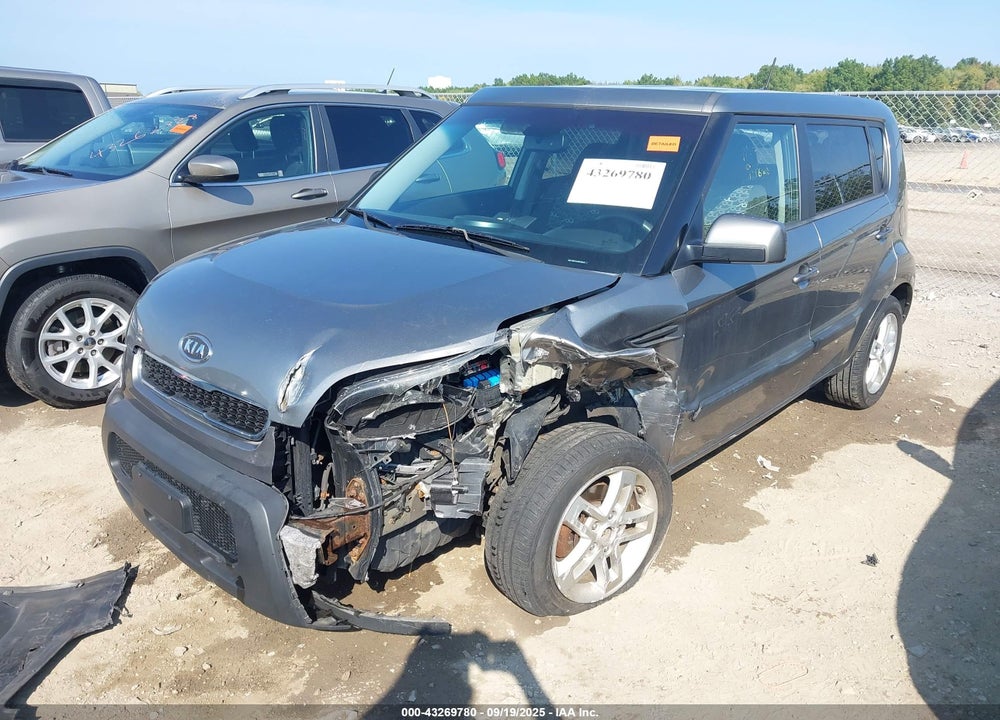 2011 KIA SOUL VIN: KNDJT2A23B7288422