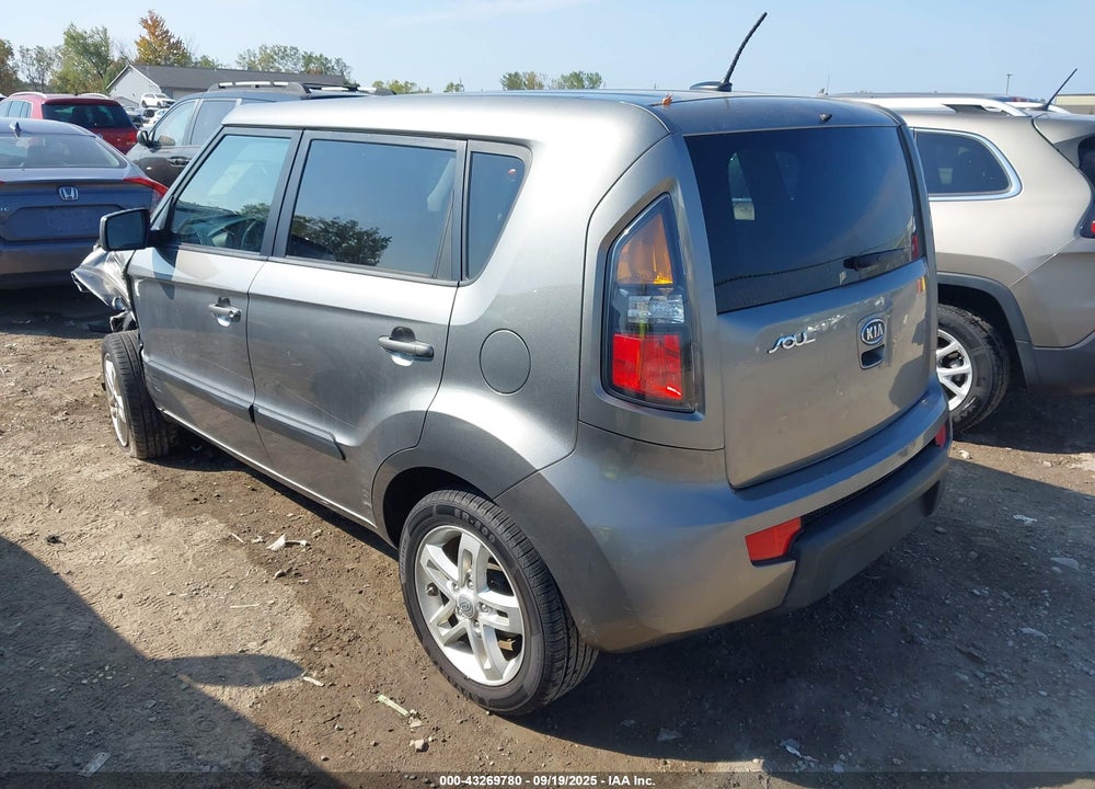 2011 KIA SOUL VIN: KNDJT2A23B7288422
