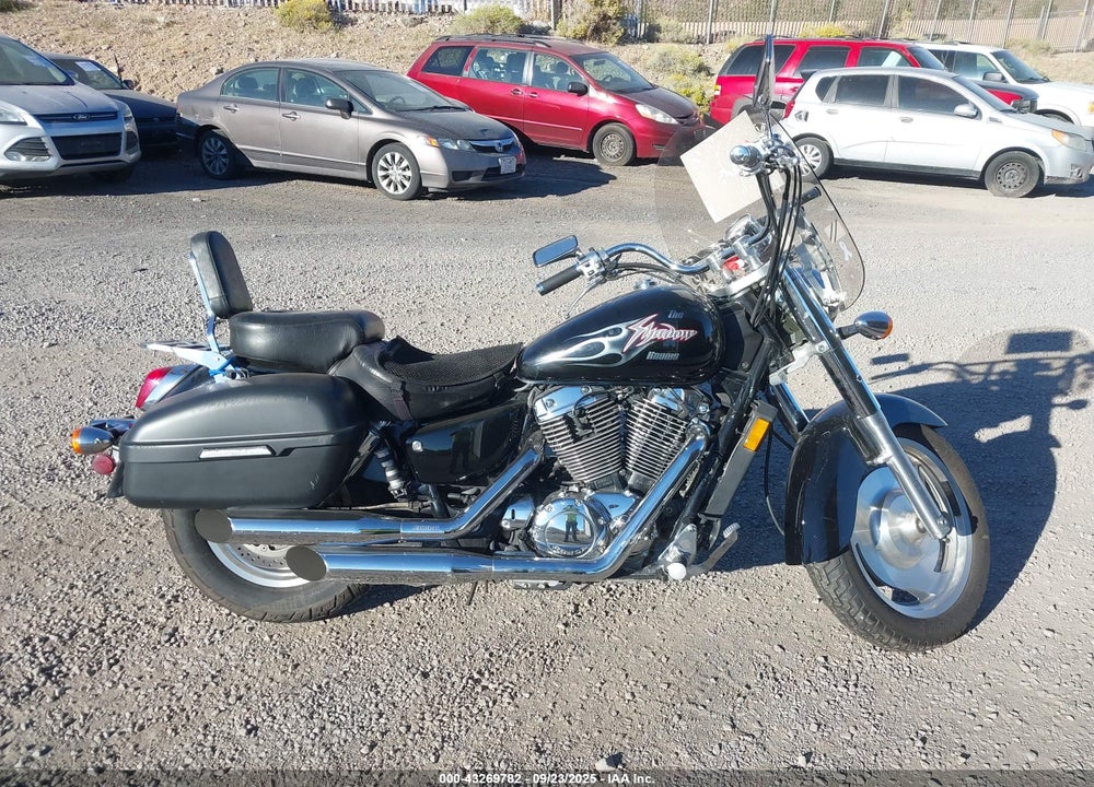 2001 HONDA VT1100 C2 VIN: 1HFSC43091A102143