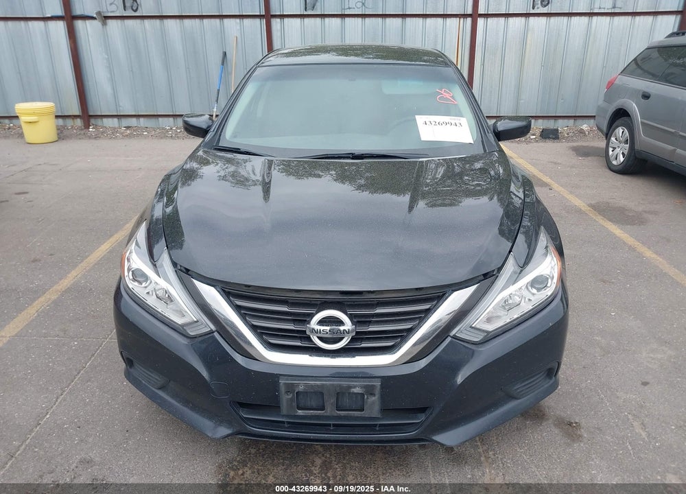 2017 NISSAN ALTIMA VIN: 1N4AL3AP1HC155357