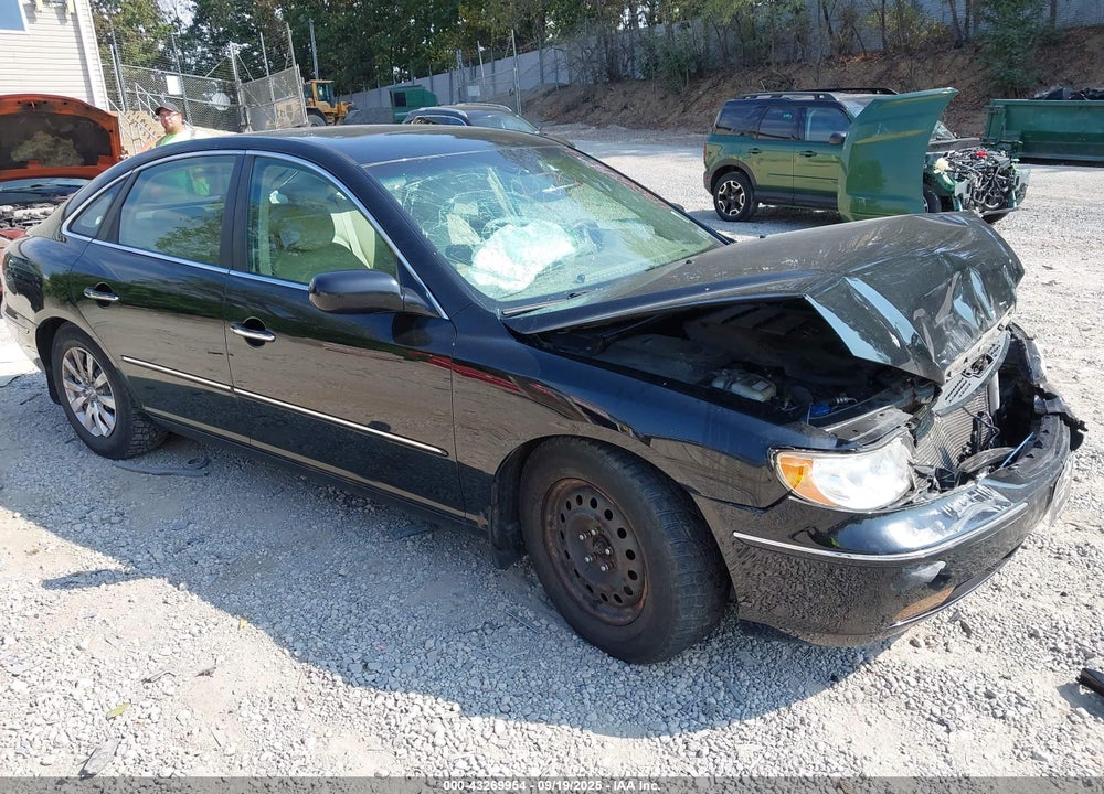 2007 HYUNDAI AZERA LIMITED/SE VIN: KMHFC46F77A161711