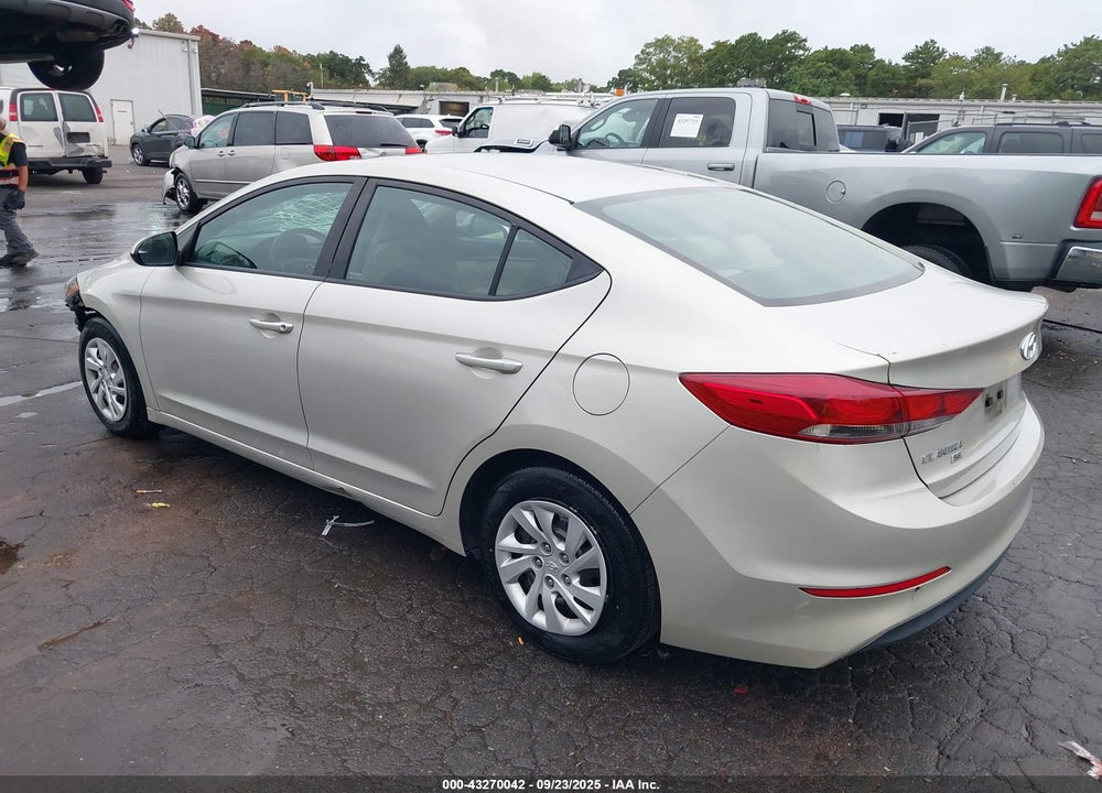 2018 HYUNDAI ELANTRA SE VIN: 5NPD74LF9JH272720