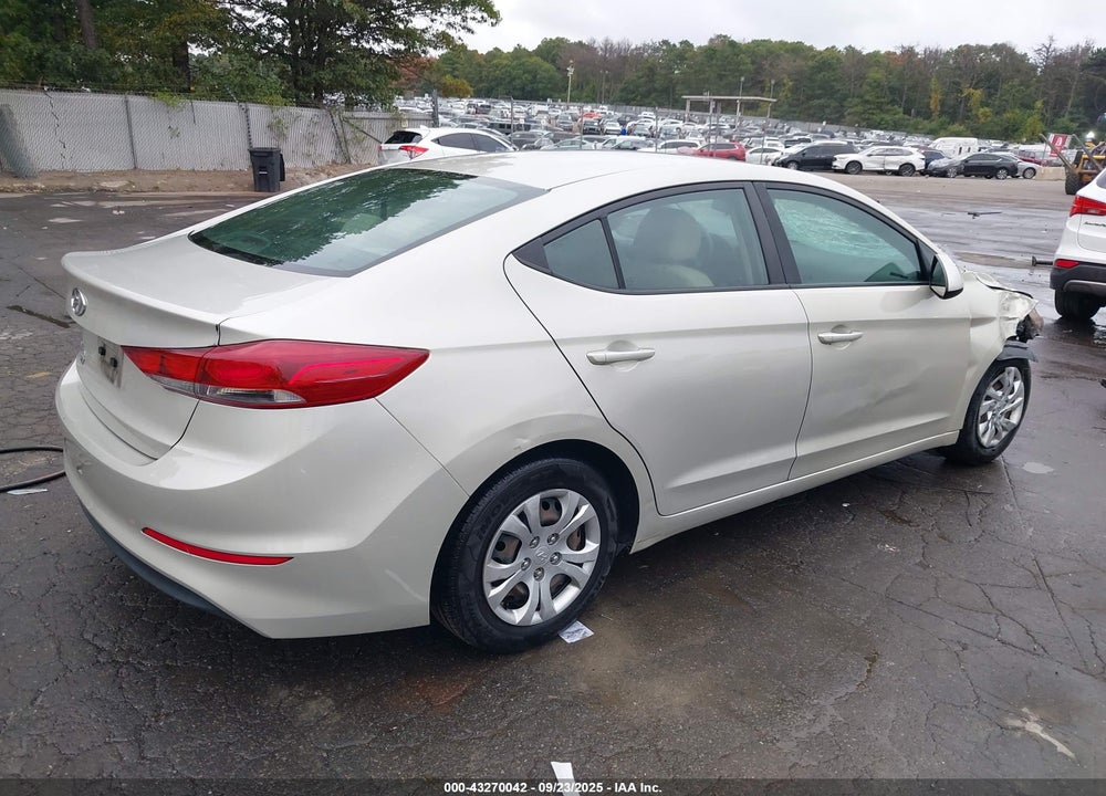 2018 HYUNDAI ELANTRA SE VIN: 5NPD74LF9JH272720
