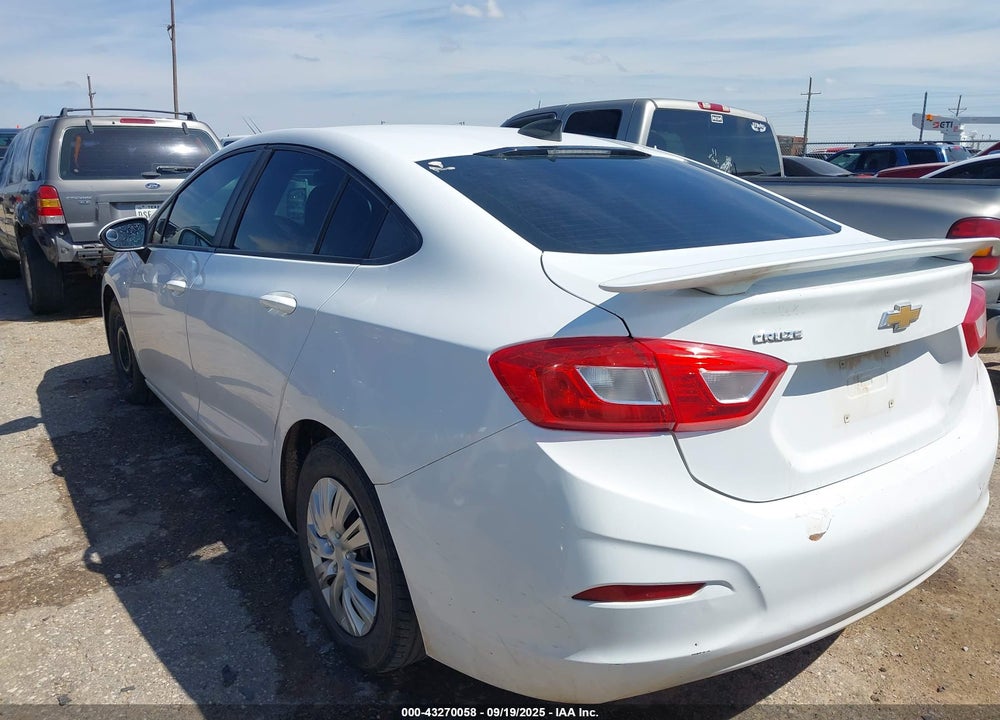 2017 CHEVROLET CRUZE VIN: 1G1BC5SM8H7163715