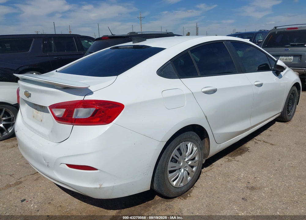 2017 CHEVROLET CRUZE VIN: 1G1BC5SM8H7163715