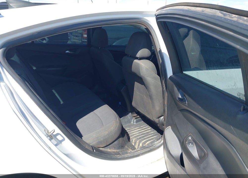 2017 CHEVROLET CRUZE VIN: 1G1BC5SM8H7163715