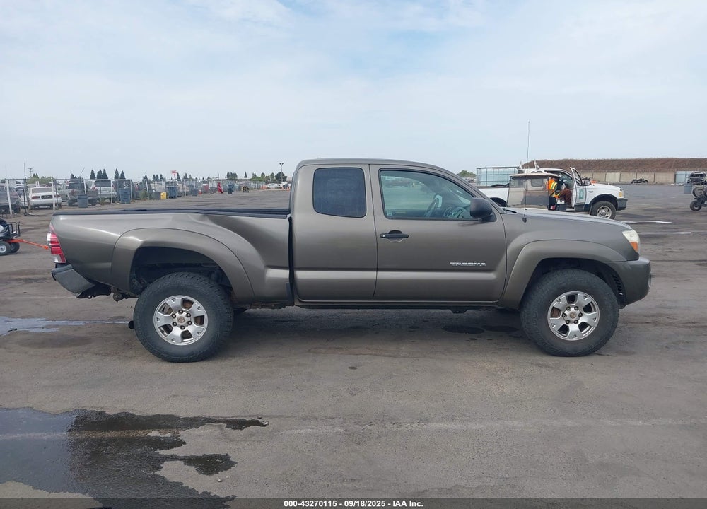 2009 TOYOTA TACOMA VIN: 5TEUU42N79Z657073