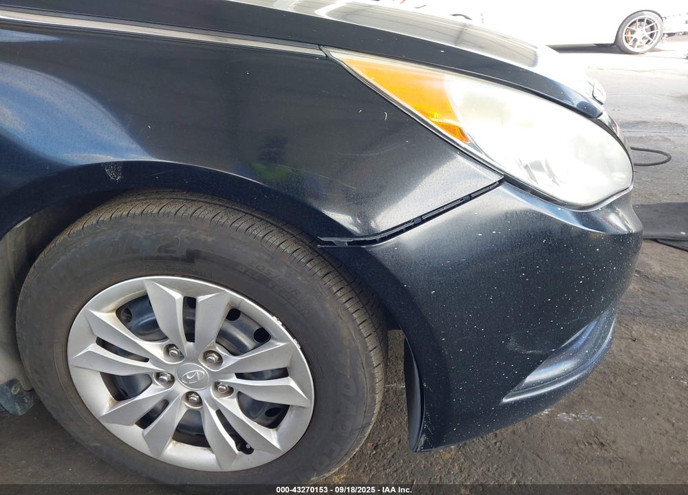 2013 HYUNDAI SONATA VIN: 5NPEB4AC9DH547731