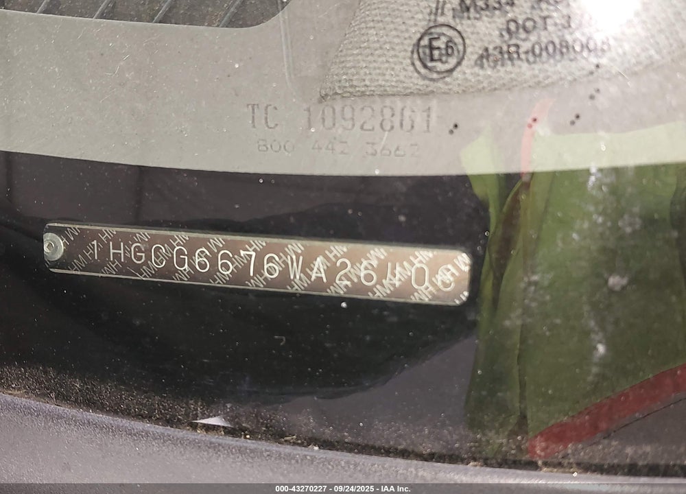 1998 HONDA ACCORD EX VIN: 1HGCG6676WA264067
