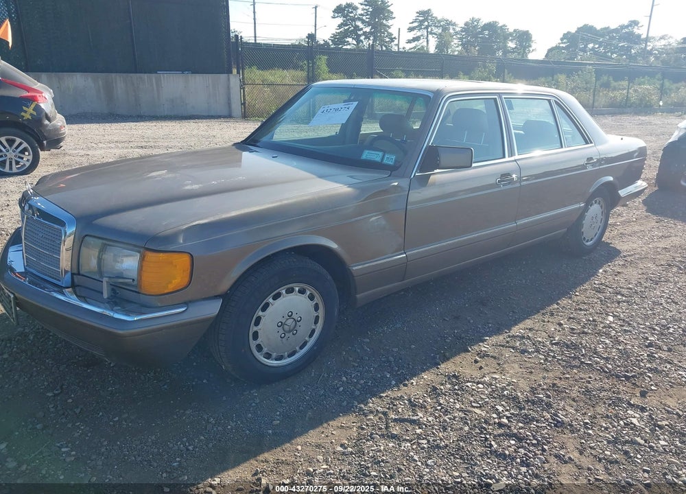 1987 MERCEDES-BENZ 420 SEL VIN: WDBCA35D8HA323949