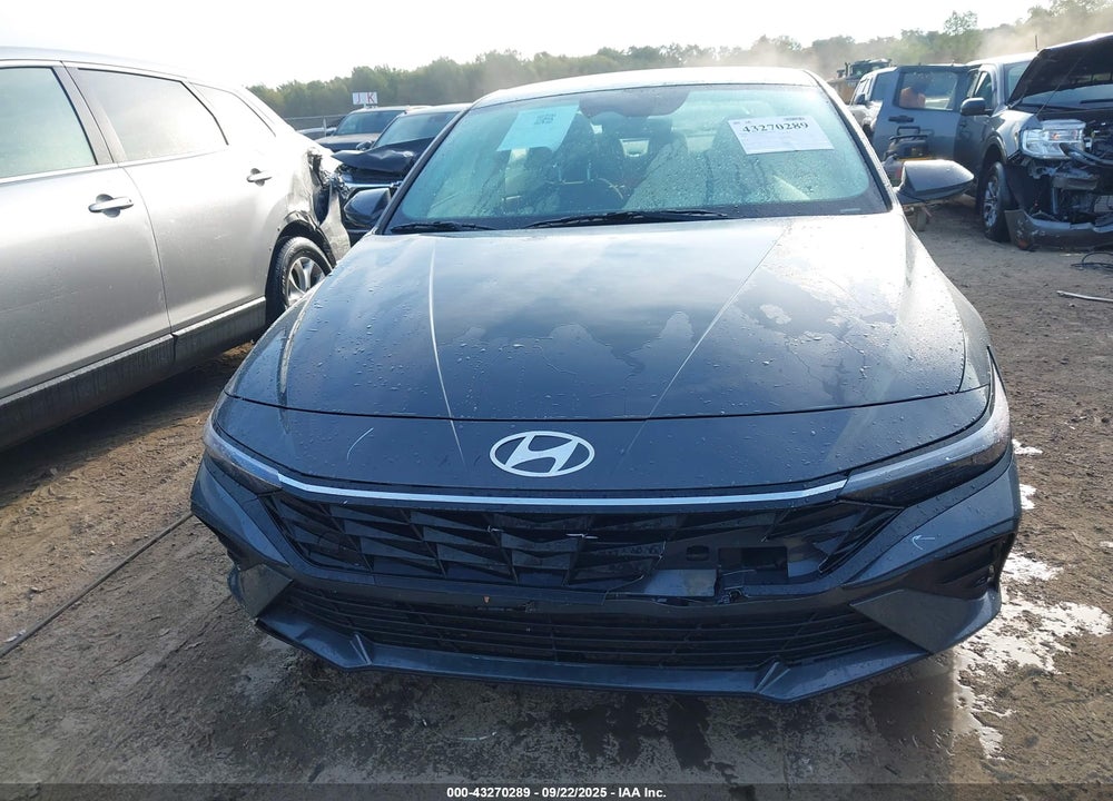 2024 HYUNDAI ELANTRA VIN: KMHLM4DG3RU819828