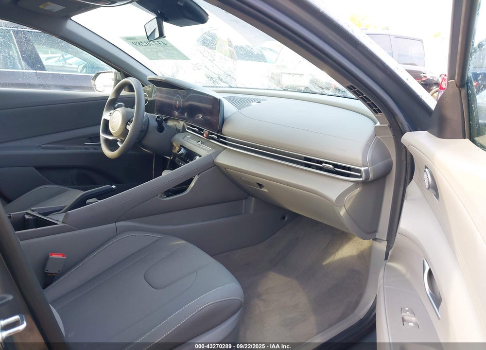 2024 HYUNDAI ELANTRA VIN: KMHLM4DG3RU819828