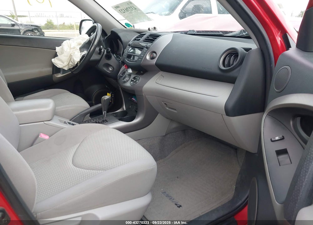 2007 TOYOTA RAV4 LIMITED V6 VIN: JTMBK31V075035424