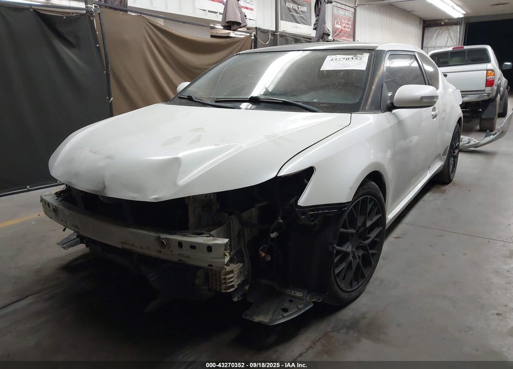 2015 SCION TC VIN: JTKJF5C71F3090459