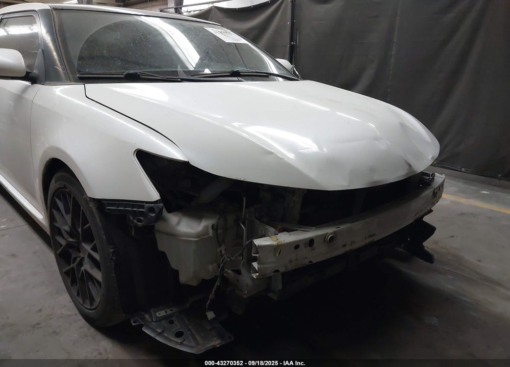 2015 SCION TC VIN: JTKJF5C71F3090459