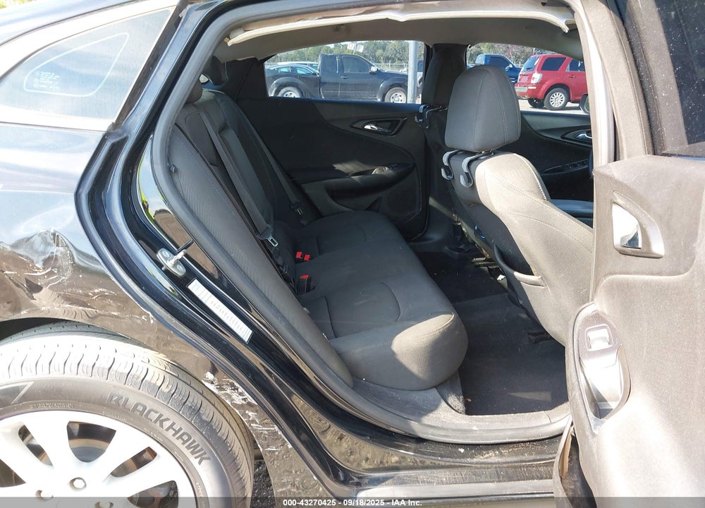 2017 CHEVROLET MALIBU VIN: 1G1ZE5ST4HF127414