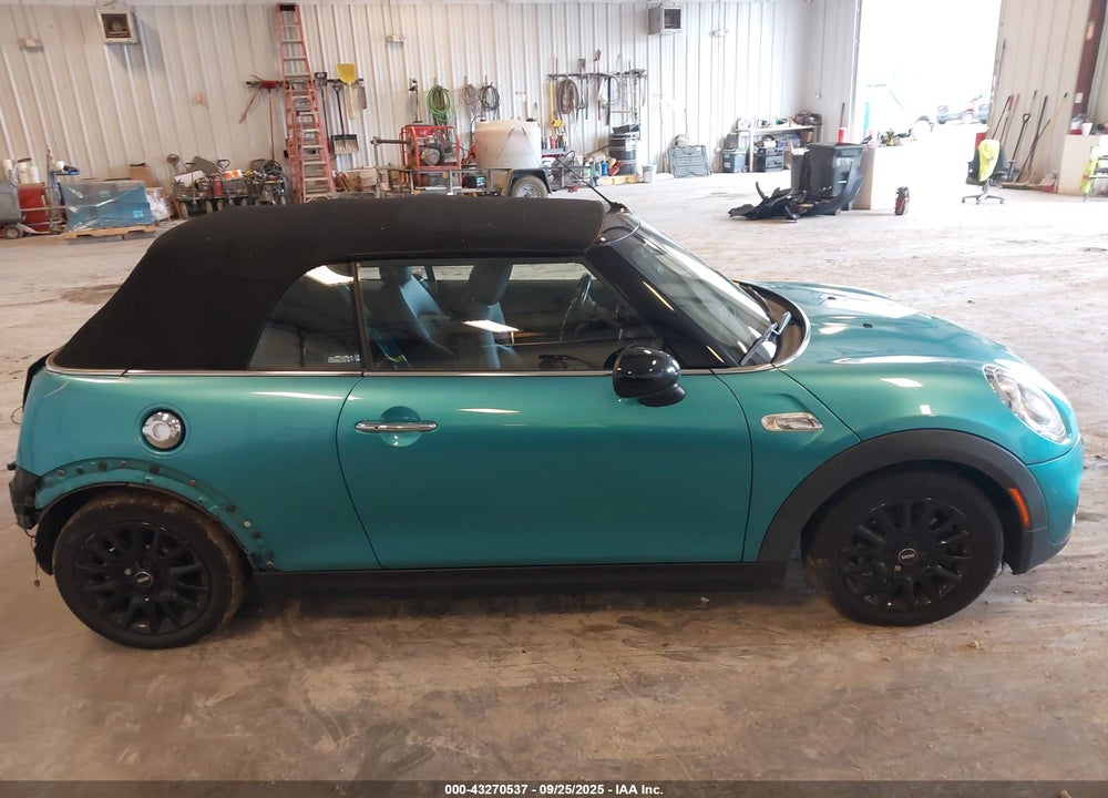 2017 MINI CONVERTIBLE COOPER S VIN: WMWWG9C30H3C81534