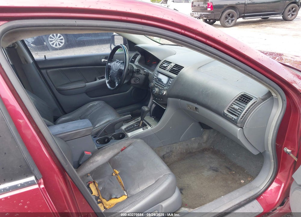2004 HONDA ACCORD 3.0 EX VIN: 1HGCM66564A060017