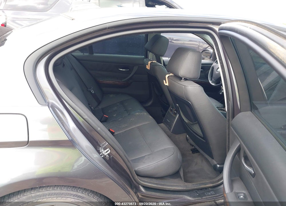 2007 BMW 3 SERIES VIN: WBAVA33597PV66474