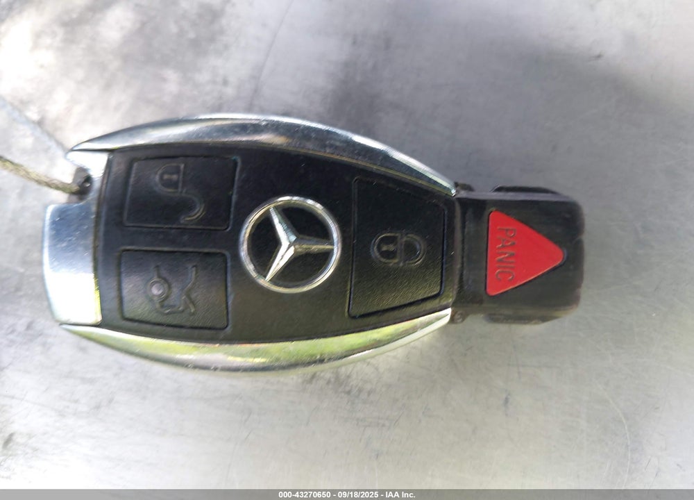 2014 MERCEDES-BENZ C CLASS VIN: WDDGF4HB4ER325155