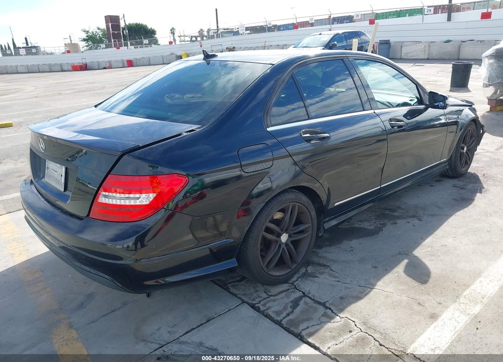 2014 MERCEDES-BENZ C CLASS VIN: WDDGF4HB4ER325155