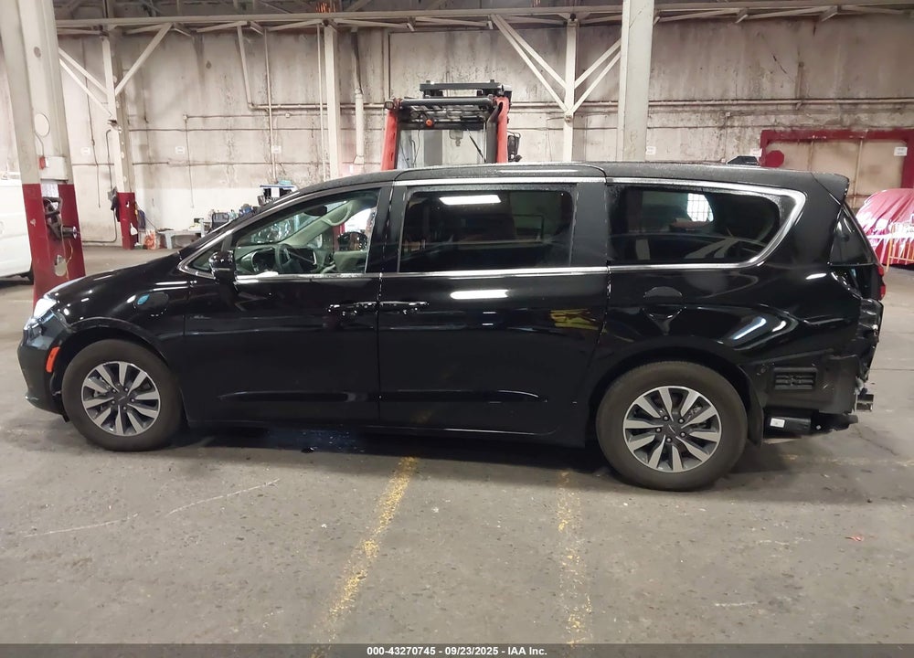 2024 CHRYSLER PACIFICA HYBRID SELECT VIN: 2C4RC1S75RR188421