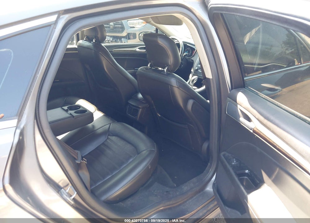 2013 FORD FUSION SE VIN: 3FA6P0HR6DR387187