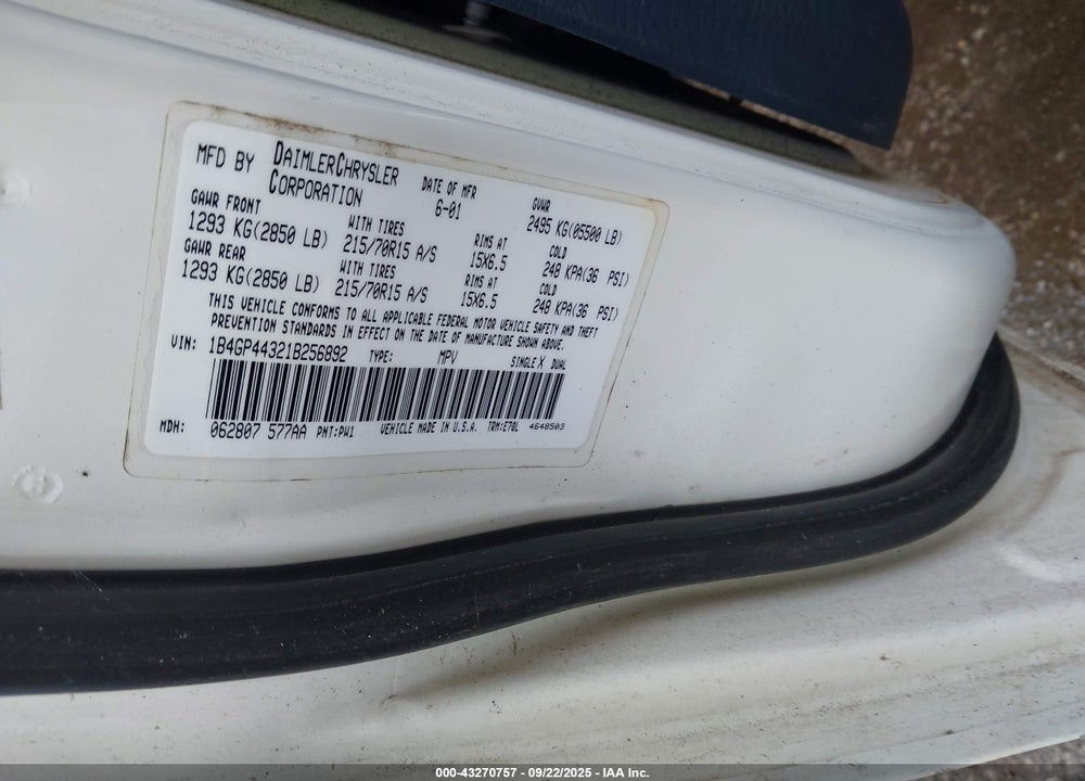 2001 DODGE GRAND CARAVAN SPORT VIN: 1B4GP44321B256892