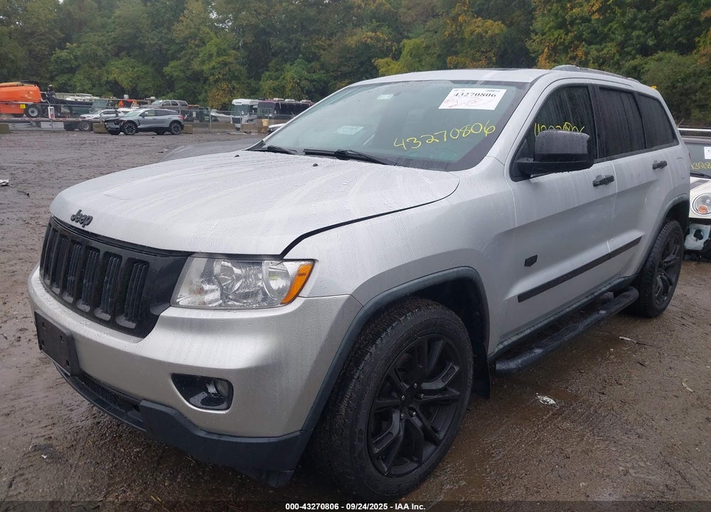 2011 JEEP GRAND CHEROKEE VIN: 1J4RR4GG4BC679001