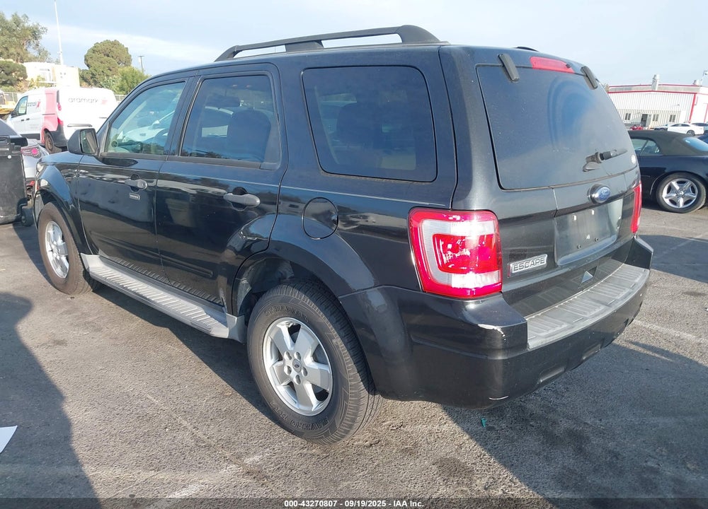 2011 FORD ESCAPE VIN: 1FMCU9D79BKB69689