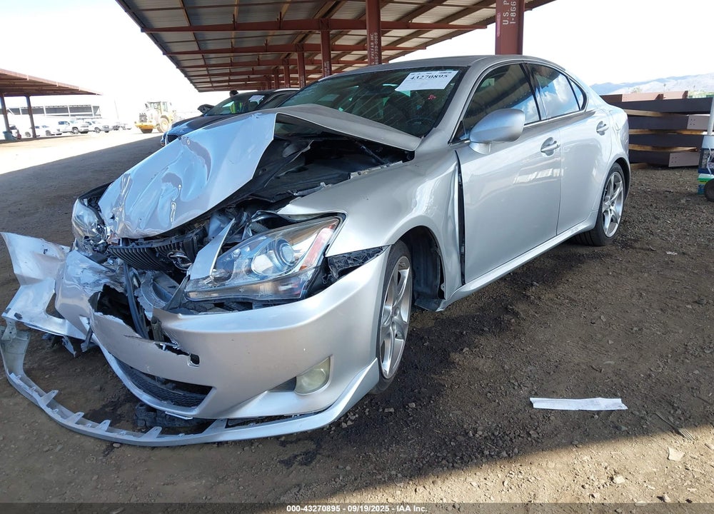 2007 LEXUS IS 350 VIN: JTHBE262772008835