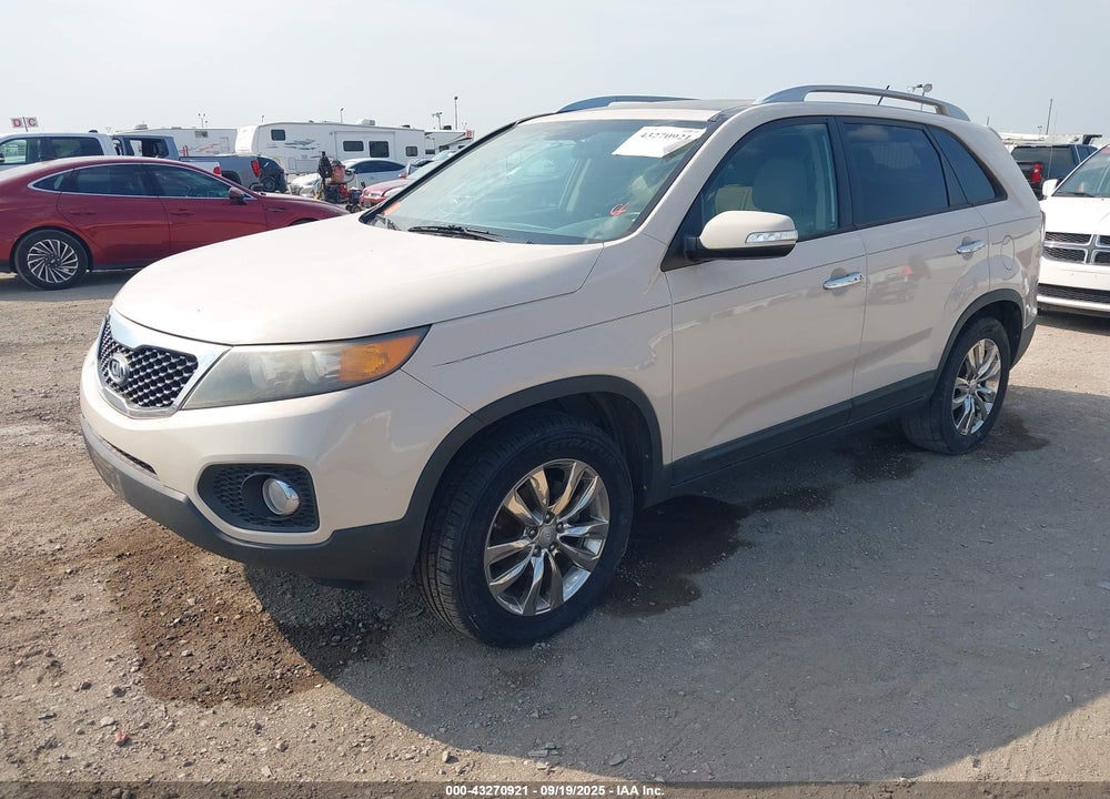 2011 KIA SORENTO VIN: 5XYKU4A25BG034498