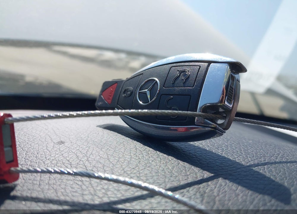 2017 MERCEDES-BENZ C CLASS VIN: WDDWF4KB8HR219249